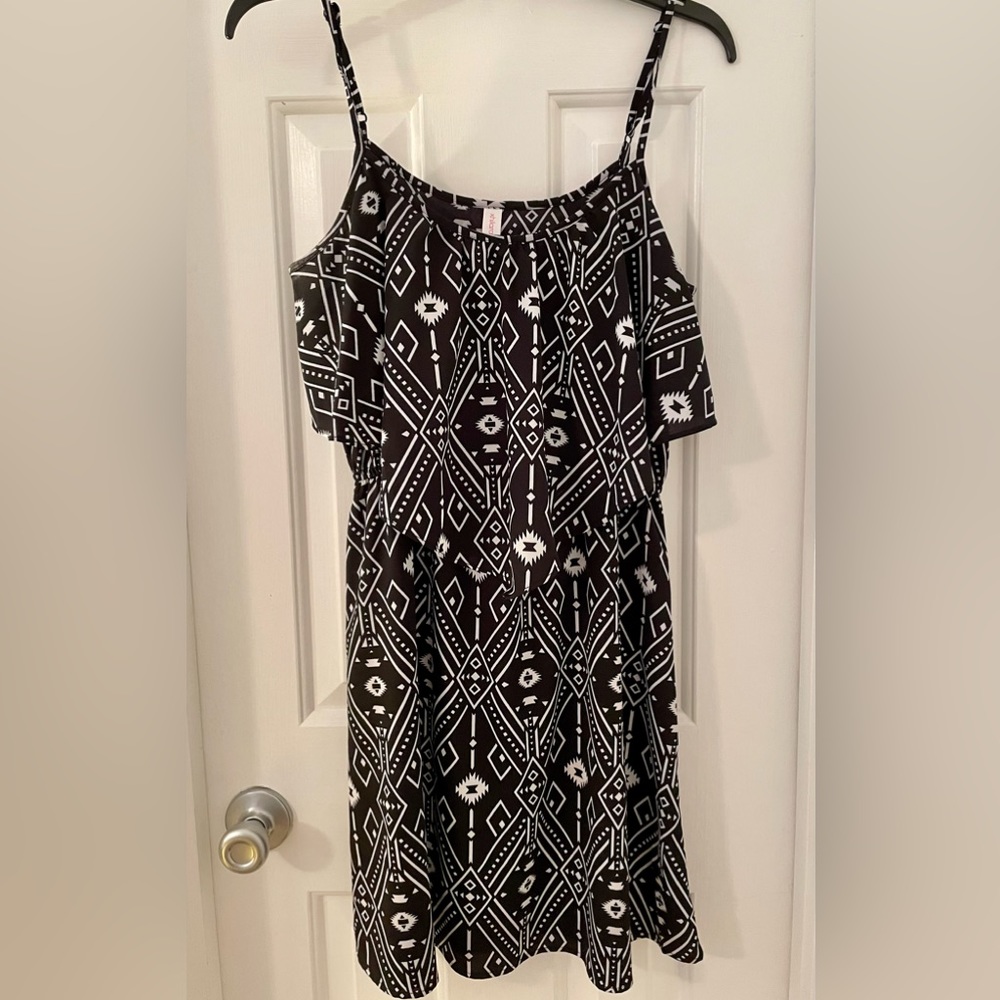 Xhilaration black & white Aztec print spaghetti strap dress